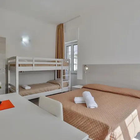 Solaris Wellness فندق مبيت وإفطار 3*