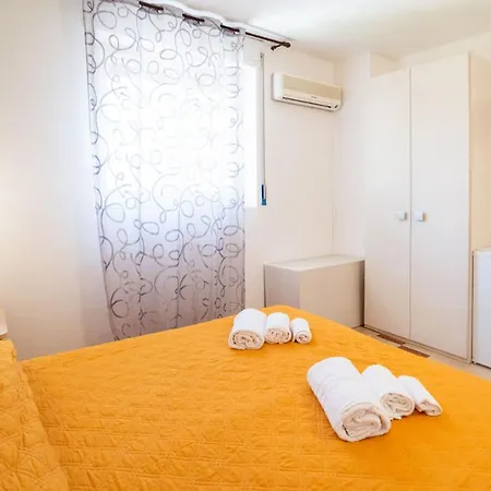 Bed & Breakfast Solaris Wellness 3*